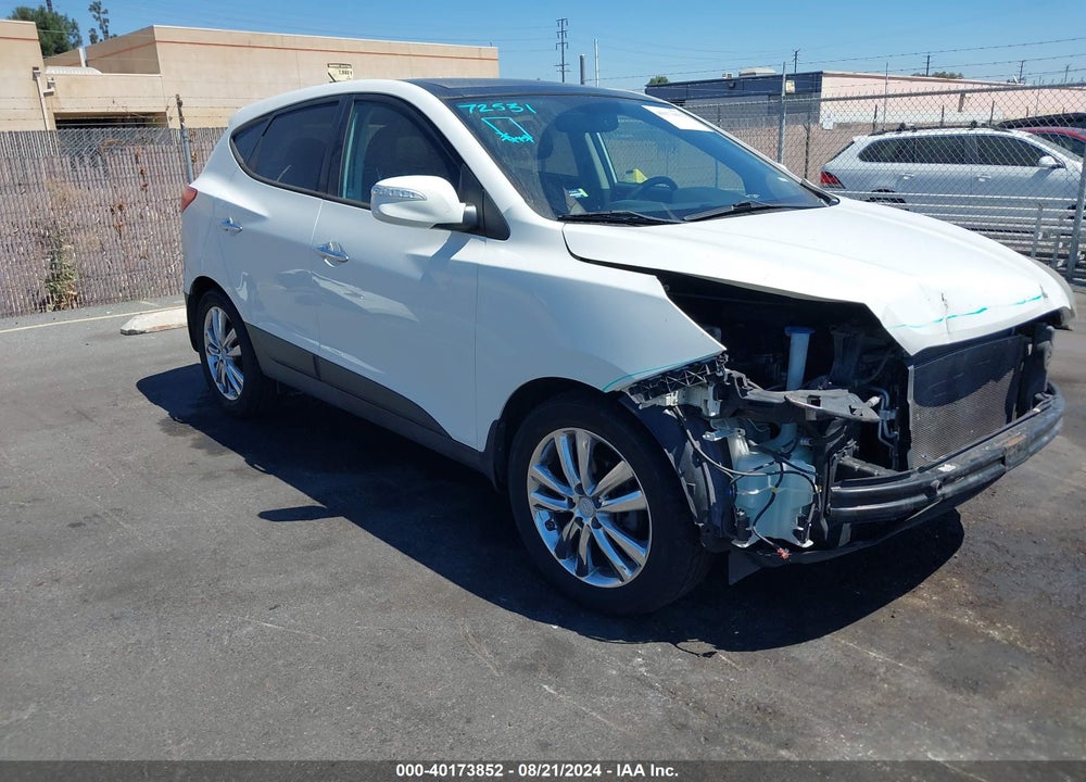 2011 HYUNDAI TUCSON LIMITED VIN: KM8JU3AC8BU140887