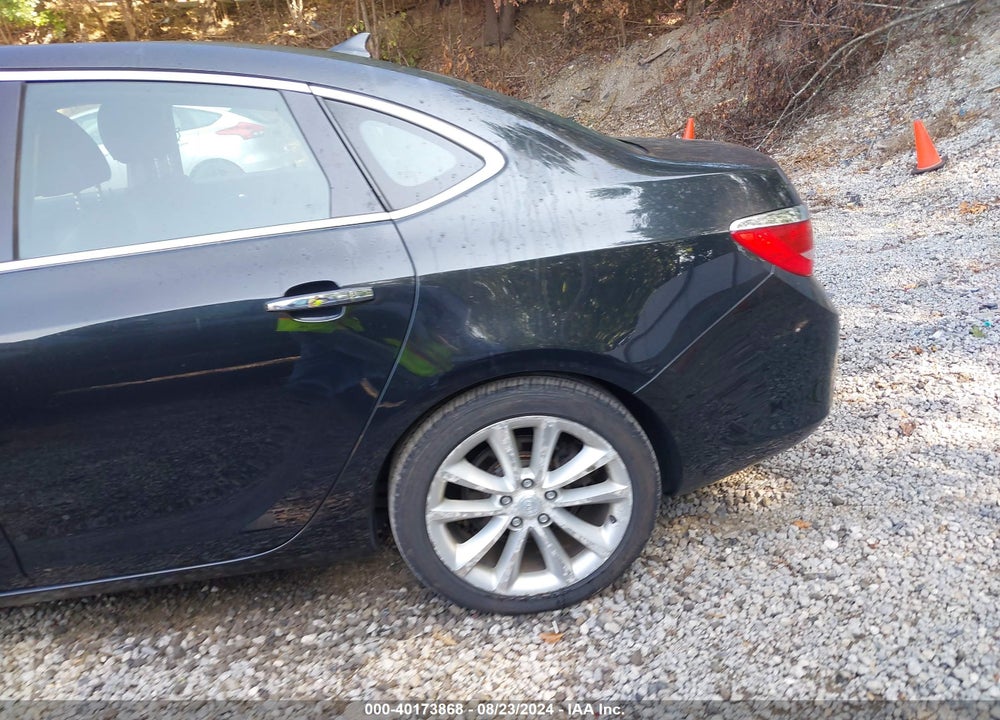 2014 BUICK VERANO LEATHER GROUP VIN: 1G4PS5SK4E4142240