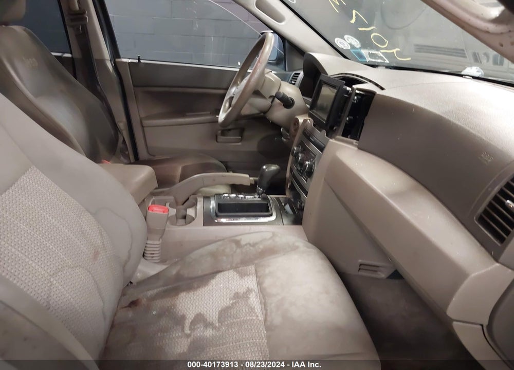 2007 JEEP GRAND CHEROKEE LAREDO VIN: 1J8GR48K67C629555