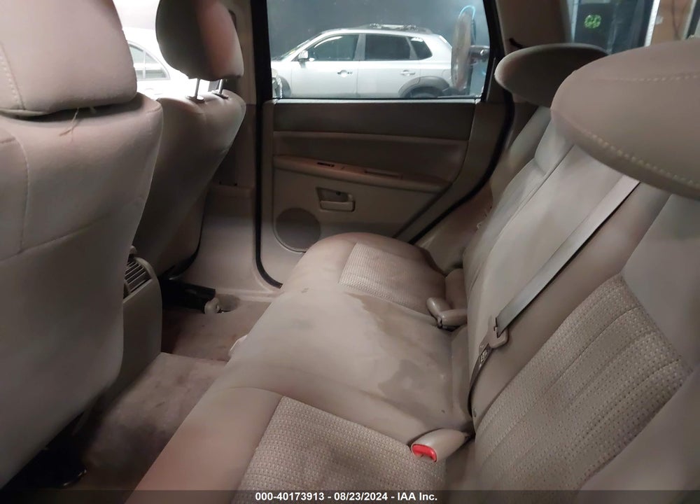 2007 JEEP GRAND CHEROKEE LAREDO VIN: 1J8GR48K67C629555