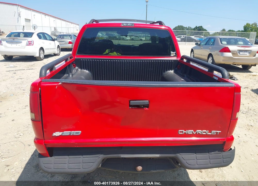 2003 CHEVROLET S-10 LS VIN: 1GCDT13X43K169860