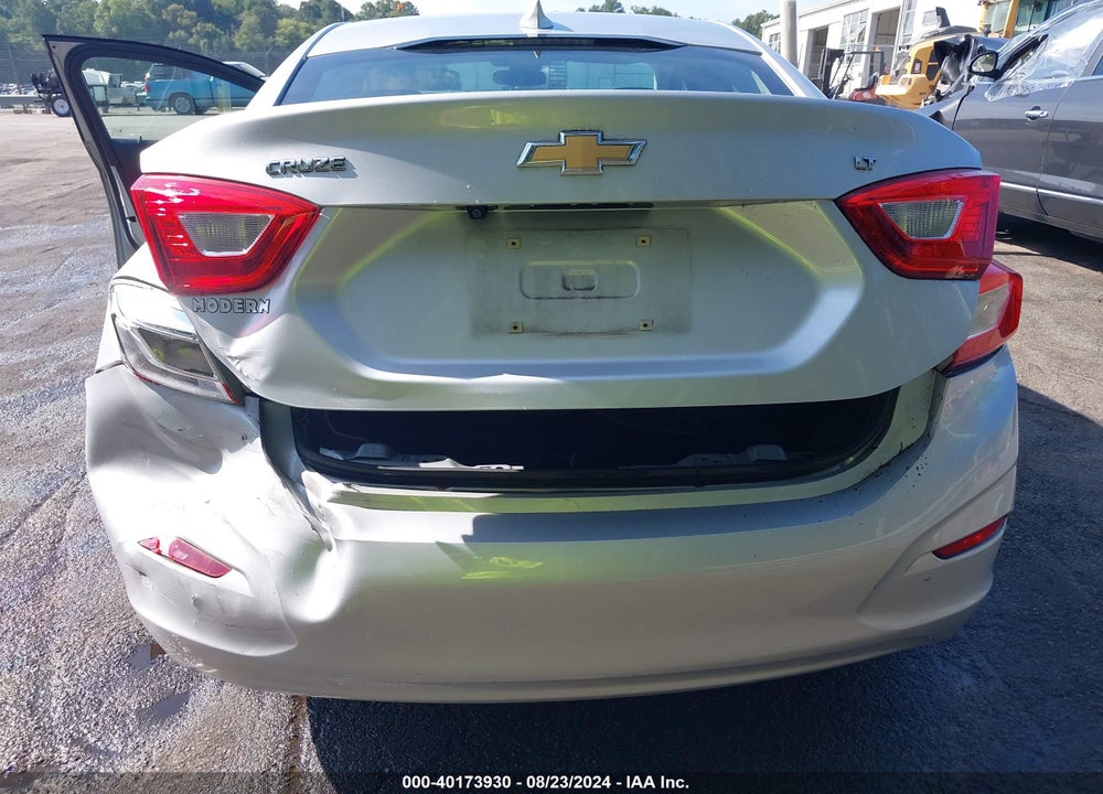 2017 CHEVROLET CRUZE LT AUTO VIN: 1G1BE5SM4H7118734