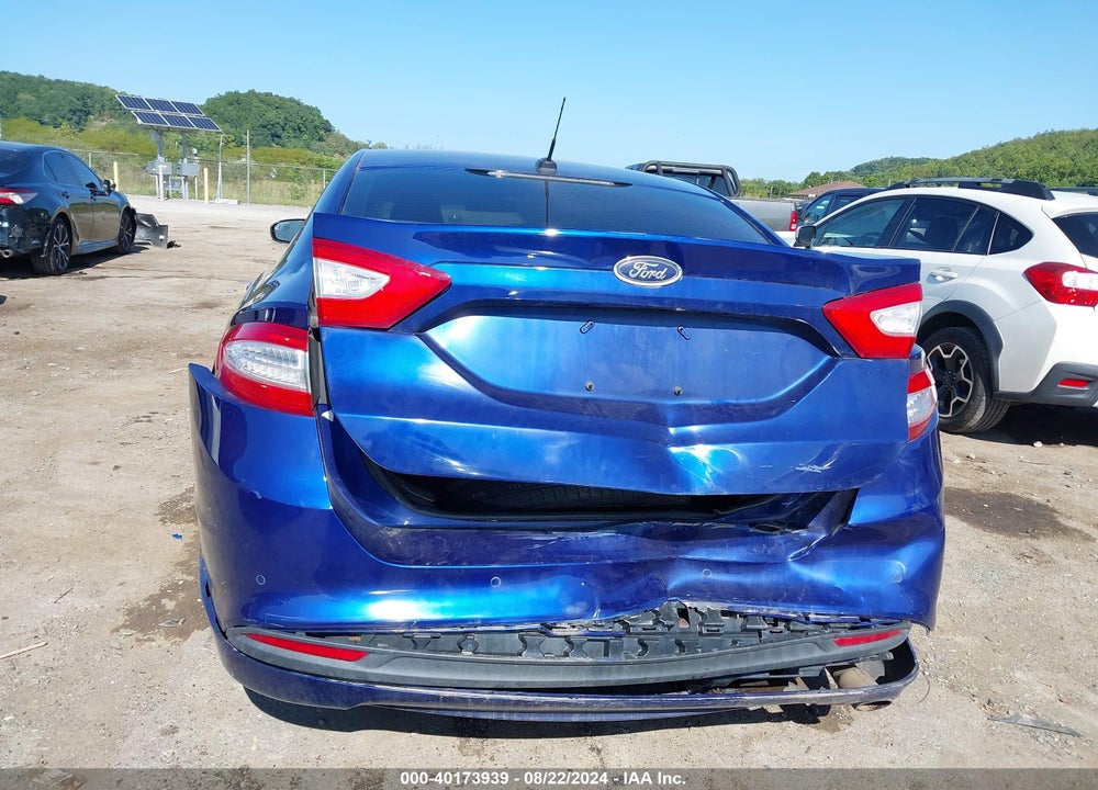 2014 FORD FUSION VIN: 1FA6P0H7XE5364823