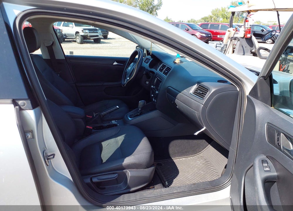 2012 VOLKSWAGEN JETTA 2.5L SE VIN: 3VWDP7AJ0CM383482