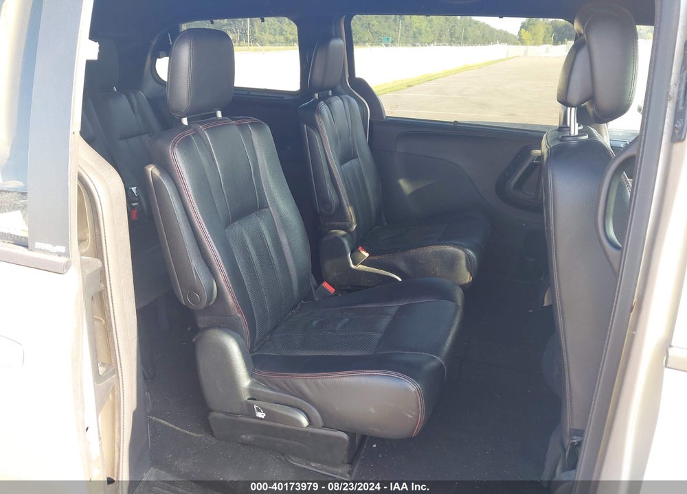2014 DODGE GRAND CARAVAN R/T VIN: 2C4RDGEG7ER189821
