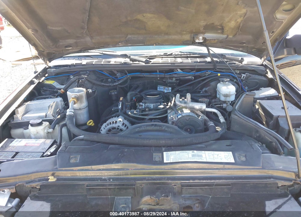 2001 GMC JIMMY SLS W/1SB VIN: 1GKCT18W51K206380