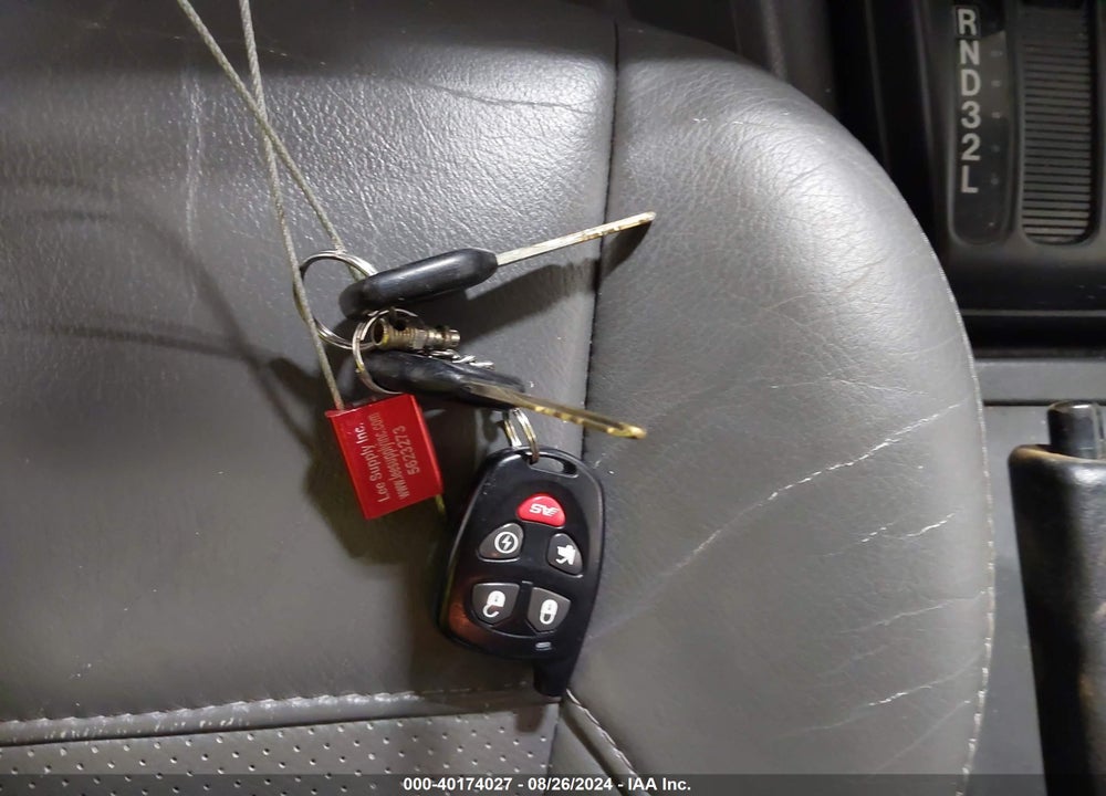 1999 HONDA PASSPORT EX/LX VIN: 4S6CM58WXX4401083