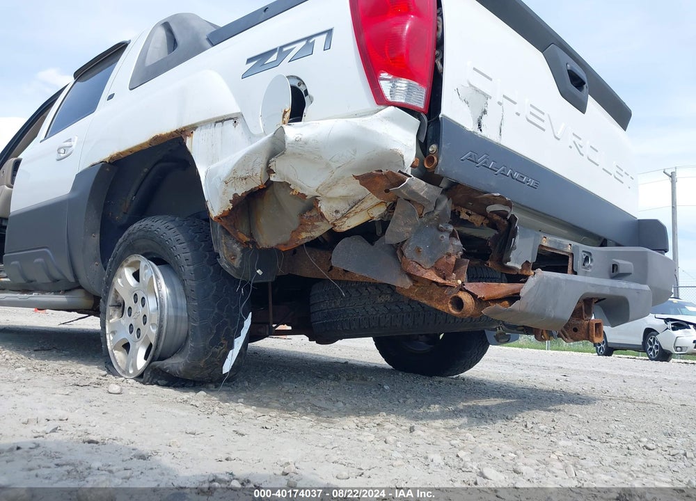 2005 CHEVROLET AVALANCHE 1500 Z71 VIN: 3GNEK12Z65G177647