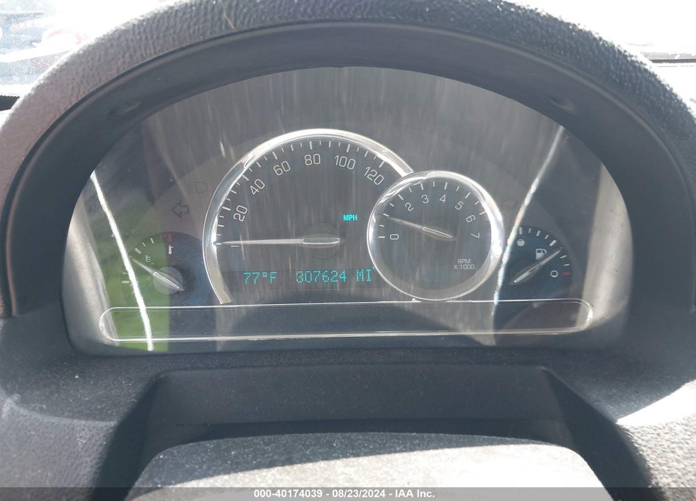 2008 CHEVROLET HHR PANEL LS VIN: 3GCDA85DX8S612106