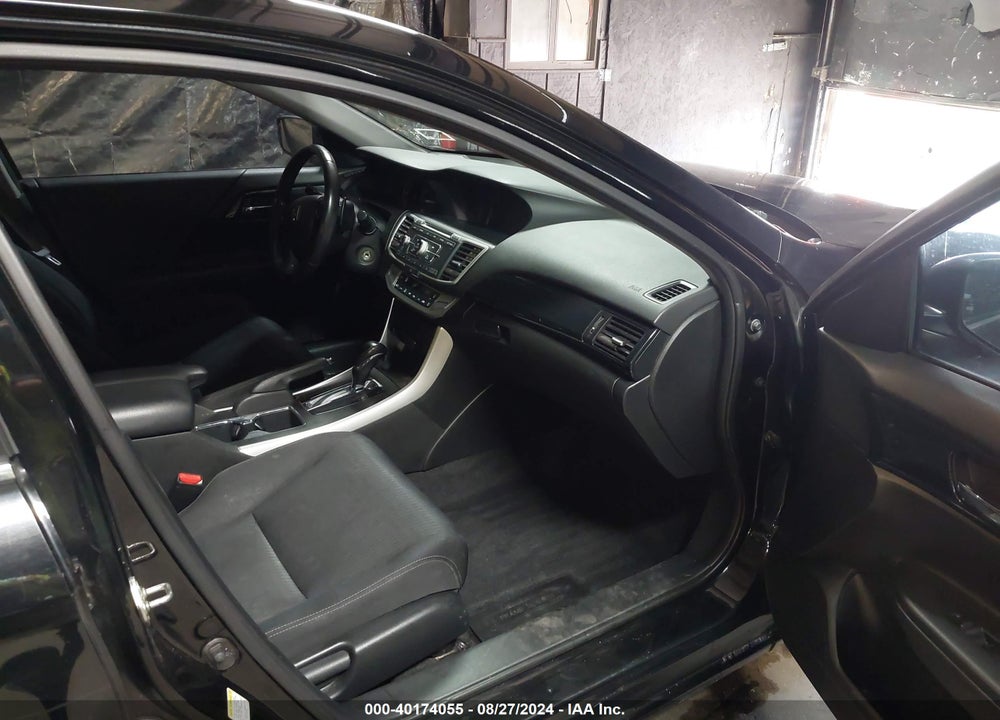 2014 HONDA ACCORD SPORT VIN: 1HGCR2F58EA272607