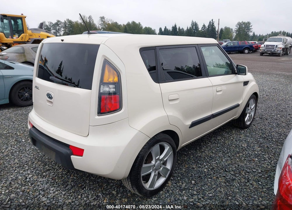2010 KIA SOUL VIN: KNDJT2A25A7044902