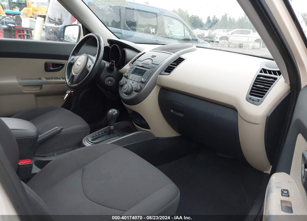 2010 KIA SOUL VIN: KNDJT2A25A7044902