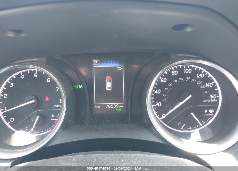 2018 TOYOTA CAMRY LE VIN: 4T1B11HK4JU534285