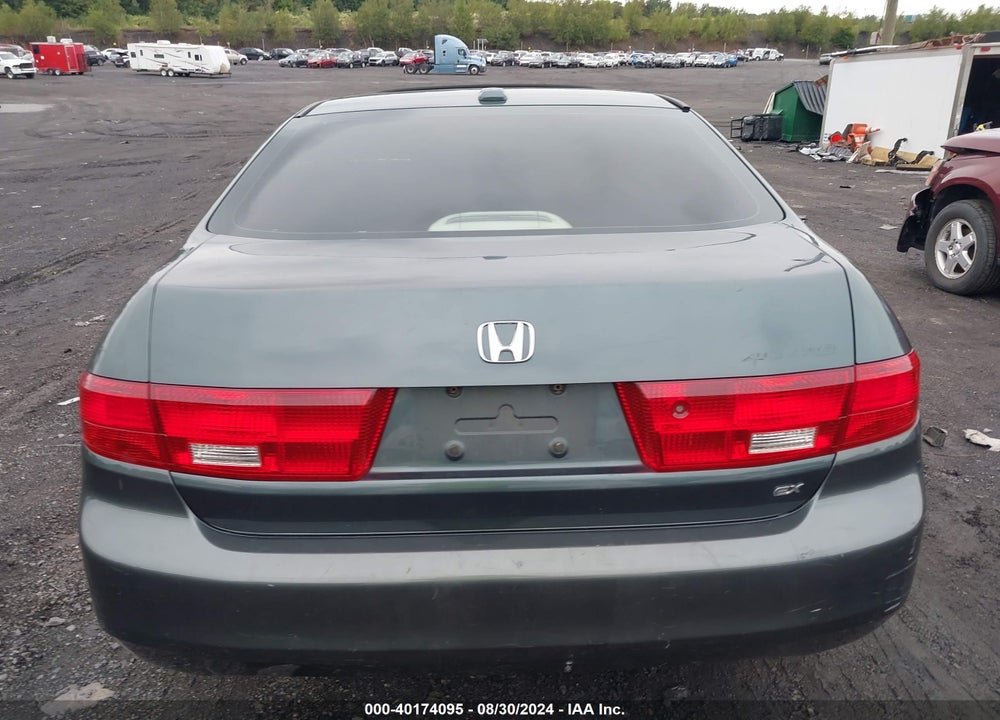 2005 HONDA ACCORD 2.4 EX VIN: 1HGCM56705A130611