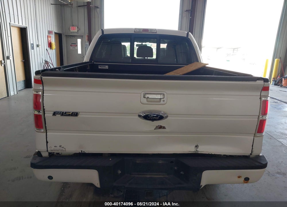 2011 FORD F-150 LARIAT LIMITED VIN: 1FTFW1E61BFA70232