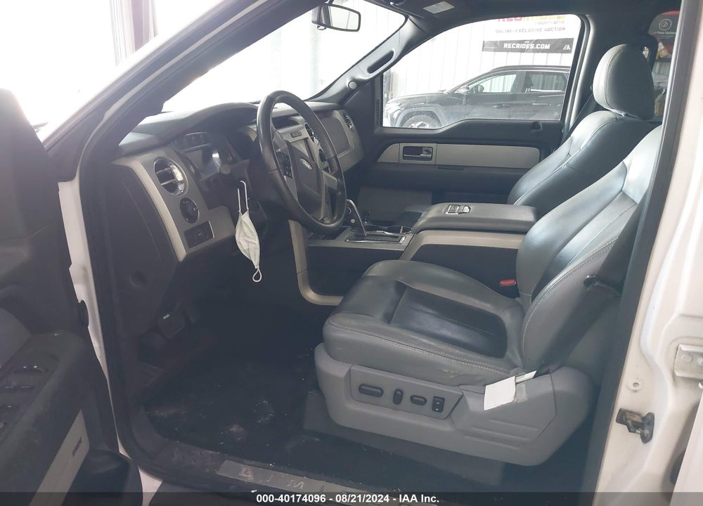 2011 FORD F-150 LARIAT LIMITED VIN: 1FTFW1E61BFA70232