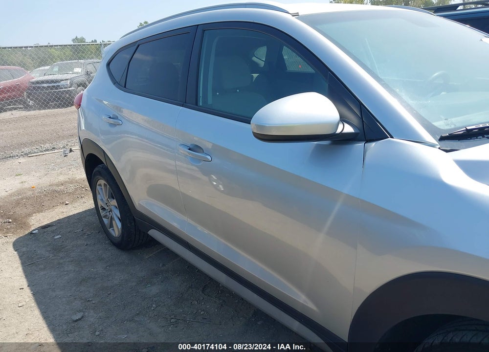 2018 HYUNDAI TUCSON SEL VIN: KM8J3CA41JU676817