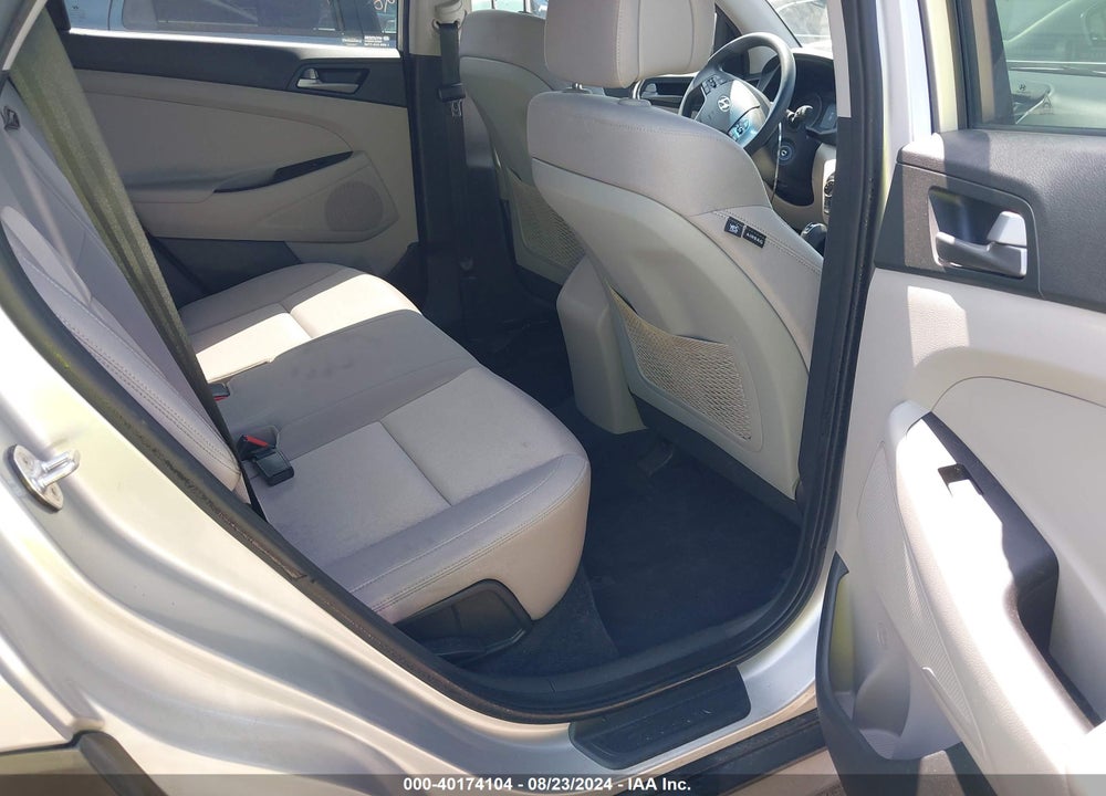 2018 HYUNDAI TUCSON SEL VIN: KM8J3CA41JU676817