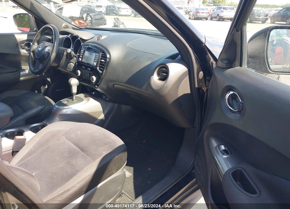 2017 NISSAN JUKE SV VIN: JN8AF5MV1HT750818