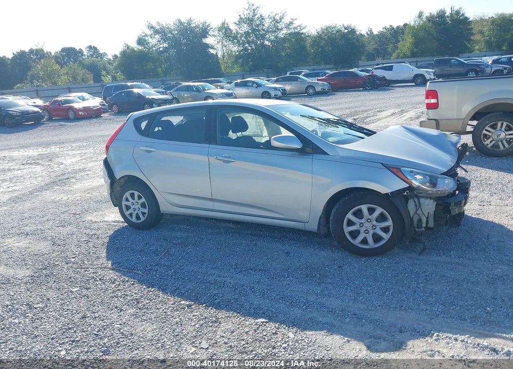 2013 HYUNDAI ACCENT GS VIN: KMHCT5AE1DU104177