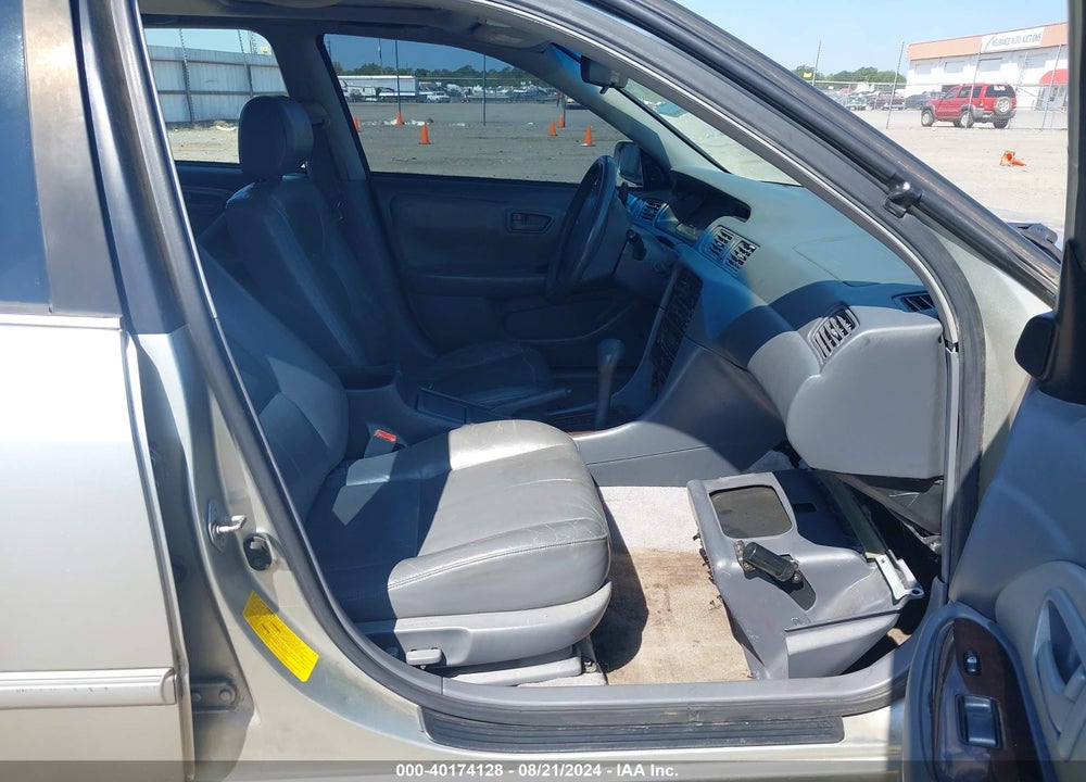 2001 TOYOTA CAMRY XLE V6 VIN: JT2BF28K310297445