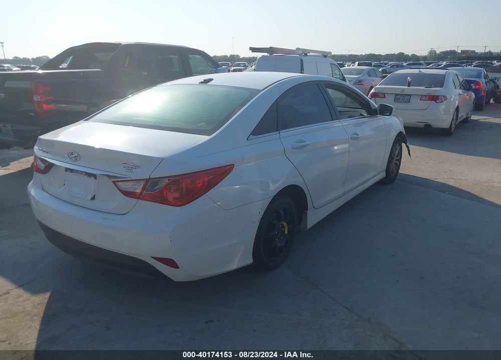 2014 HYUNDAI SONATA GLS VIN: 5NPEB4ACXEH924665