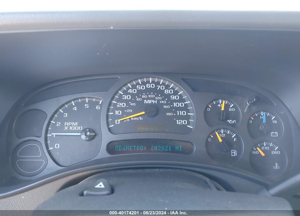 2004 CHEVROLET TAHOE LS VIN: 1GNEC13V54R117334