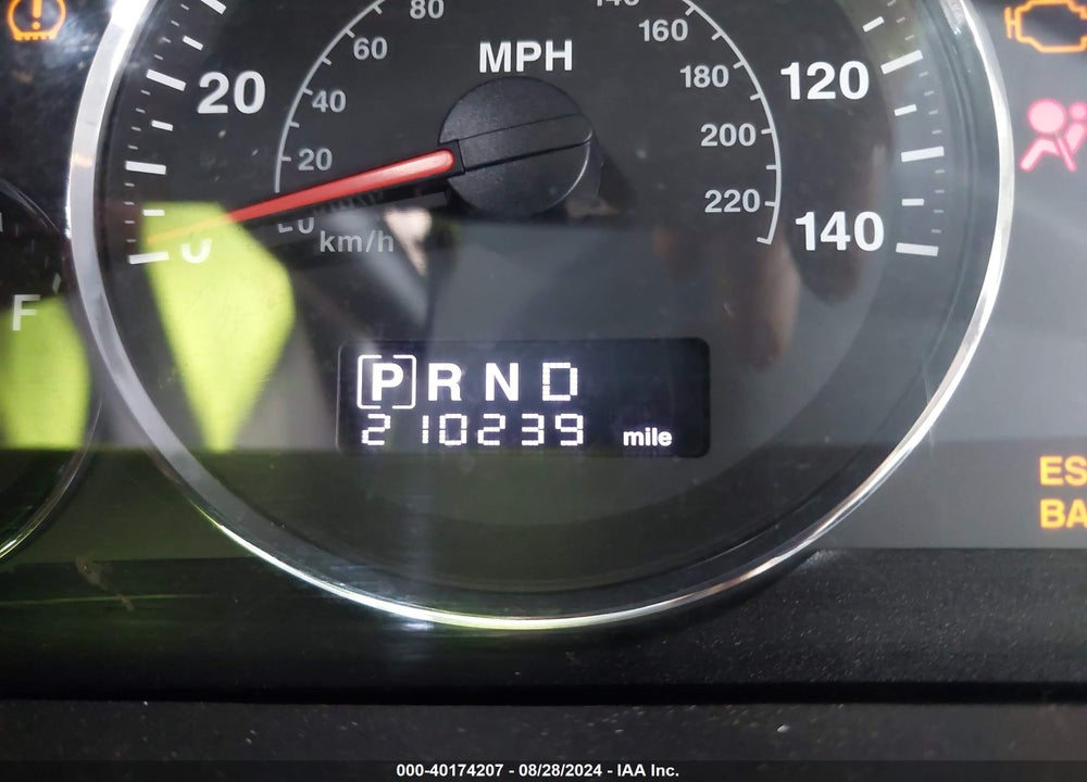 2008 GRAND JEEP  CHEROKEE LAREDO VIN: 1J8GR48K28C196608