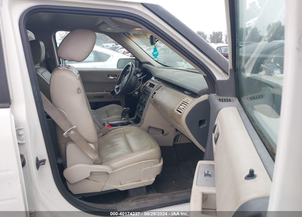2010 FORD FLEX SE VIN: 2FMGK5BC5ABA43130