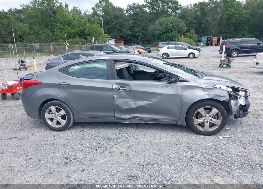 2013 HYUNDAI ELANTRA GLS VIN: KMHDH4AEXDU580704