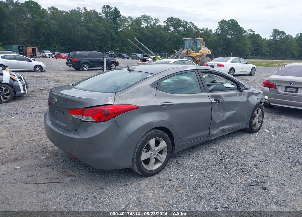 2013 HYUNDAI ELANTRA GLS VIN: KMHDH4AEXDU580704