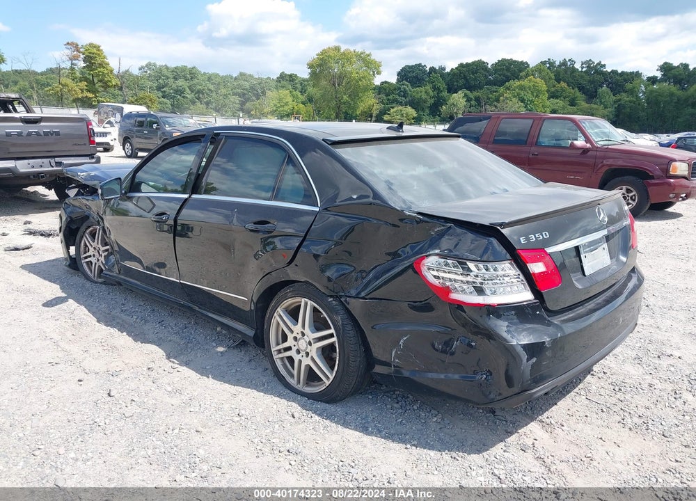 2010 MERCEDES-BENZ E 350 4MATIC VIN: WDDHF8HB8AA145195