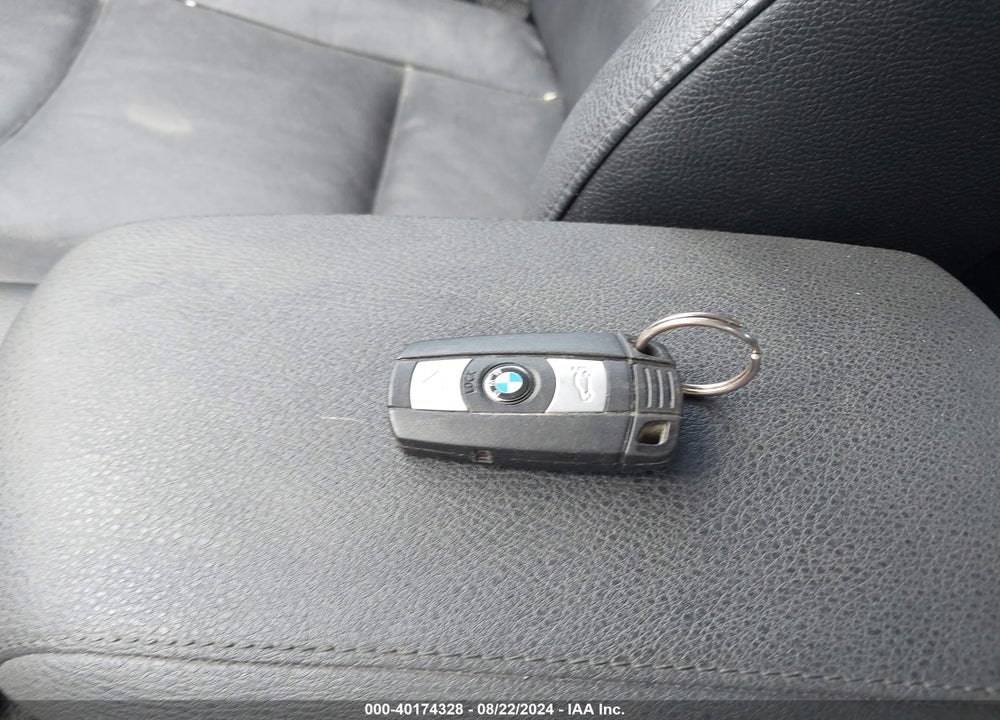 2015 BMW X1 SDRIVE28I VIN: WBAVM1C57FV314440