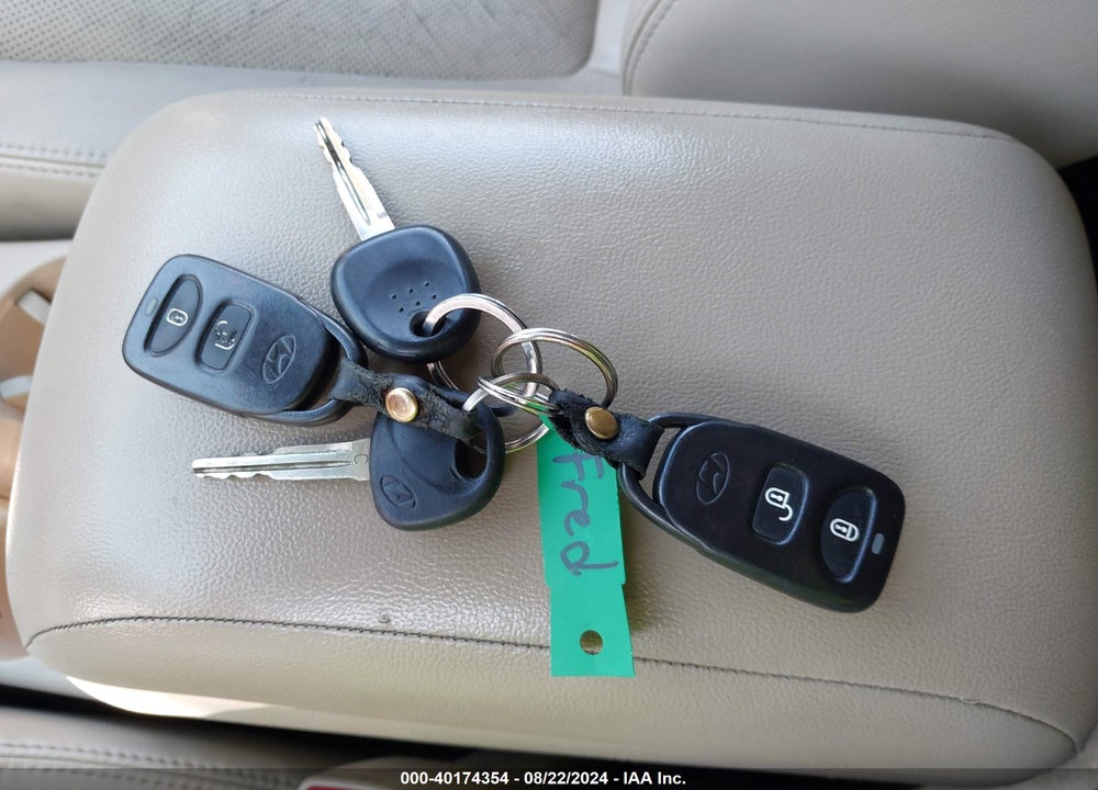 2008 HYUNDAI SANTA FE LIMITED/SE VIN: 5NMSH73E08H225371