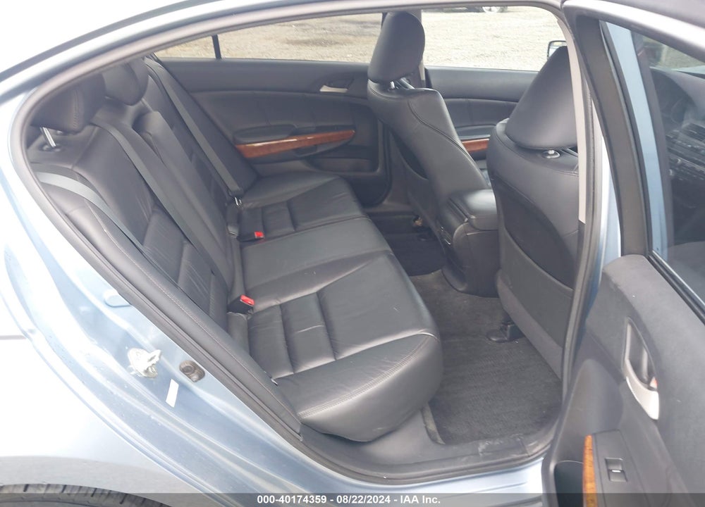 2012 HONDA ACCORD 2.4 EX-L VIN: 1HGCP2F88CA105693