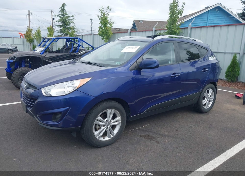 2011 HYUNDAI TUCSON GLS VIN: KM8JU3AC9BU300923