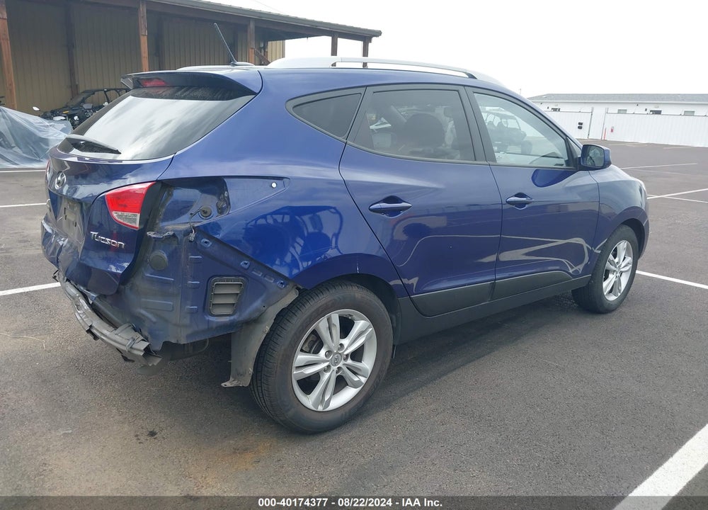 2011 HYUNDAI TUCSON GLS VIN: KM8JU3AC9BU300923