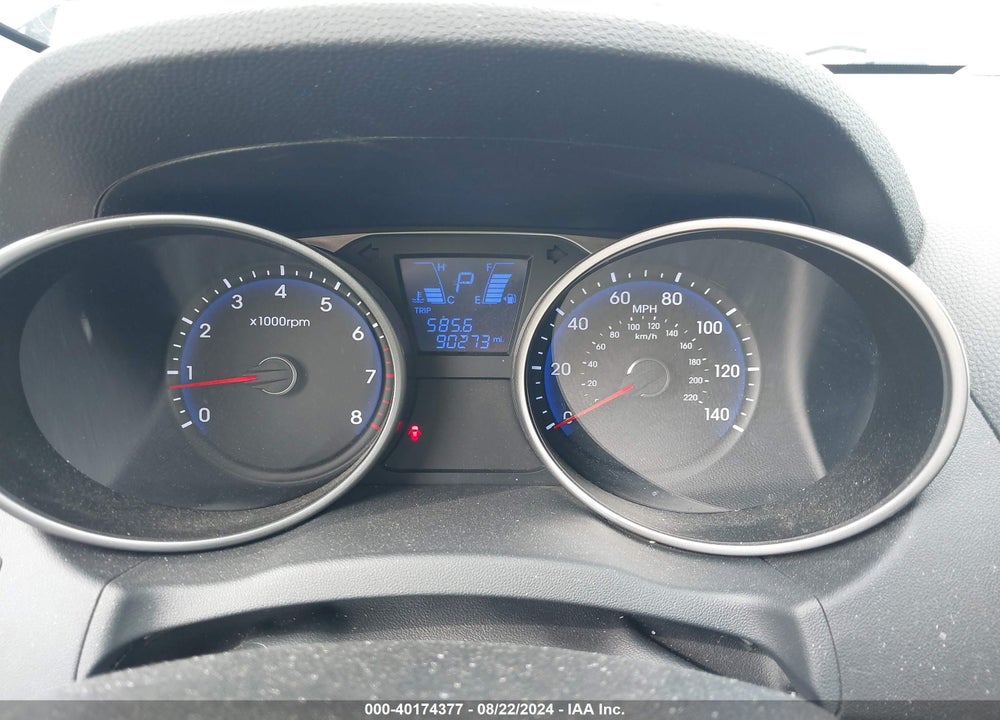 2011 HYUNDAI TUCSON GLS VIN: KM8JU3AC9BU300923