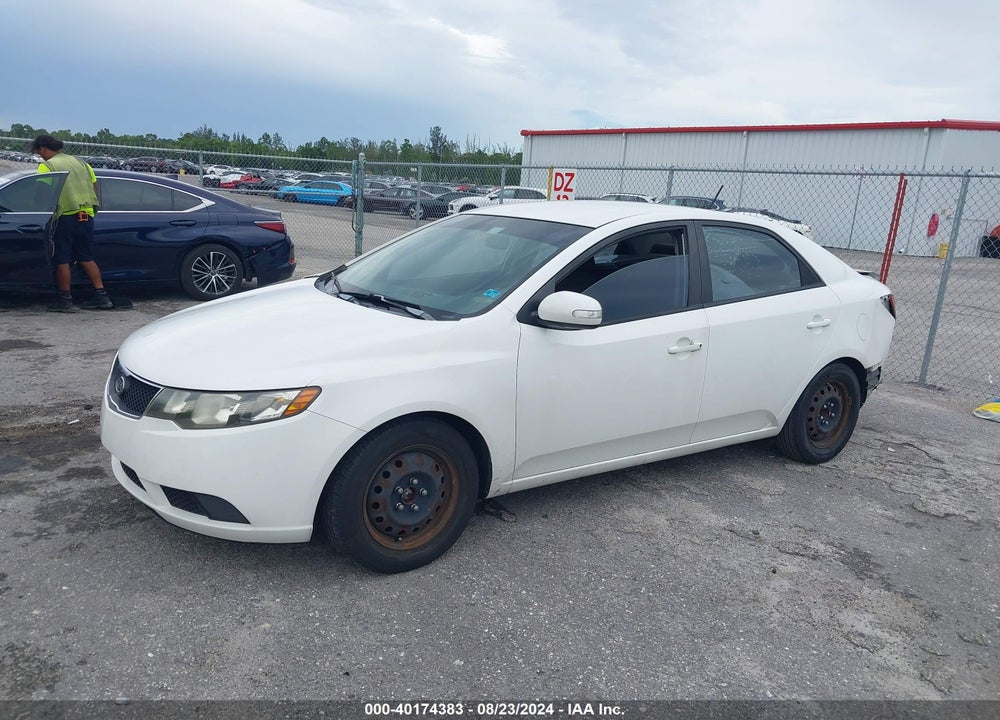 2010 KIA FORTE EX VIN: KNAFU4A22A5836173