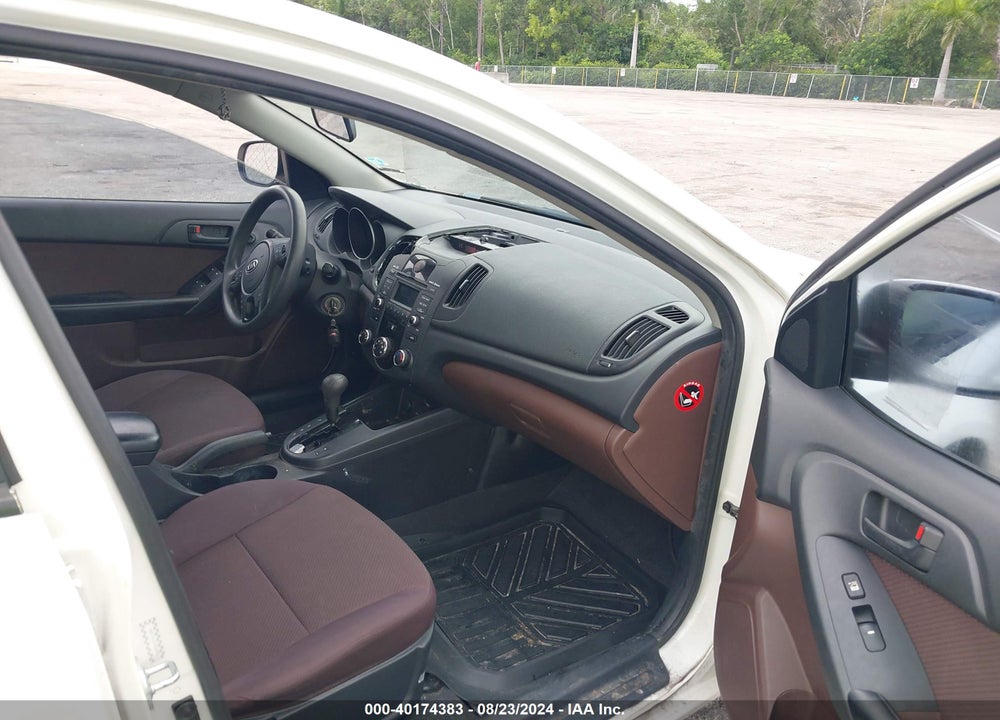 2010 KIA FORTE EX VIN: KNAFU4A22A5836173