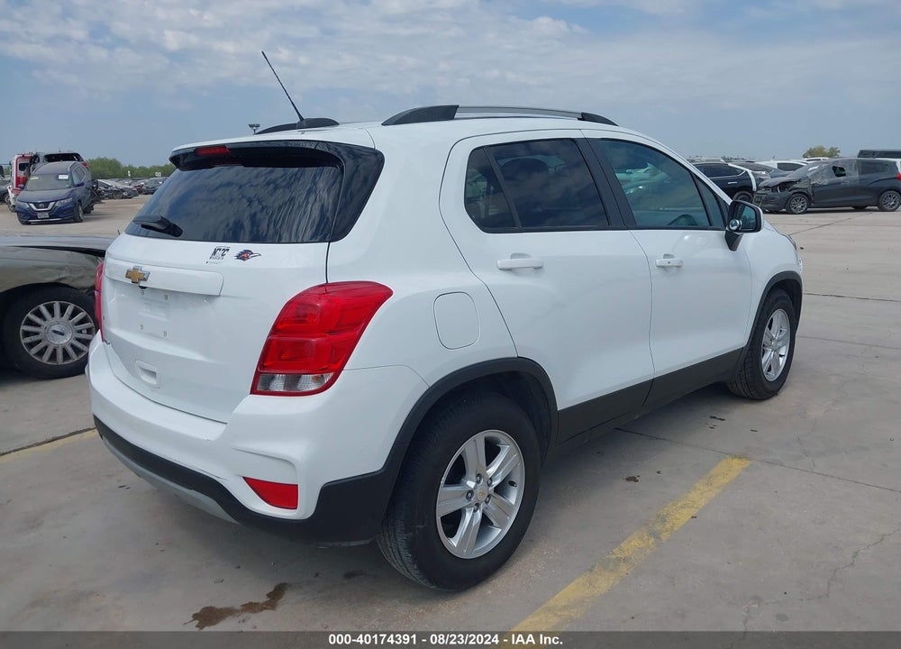 2022 CHEVROLET TRAX FWD LT VIN: KL7CJLSMXNB560659