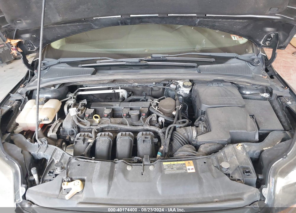 2014 FORD FOCUS TITANIUM VIN: 1FADP3J21EL243259
