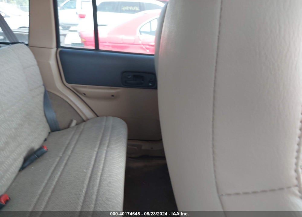 2001 JEEP CHEROKEE SPORT VIN: 1J4FF48S21L500063