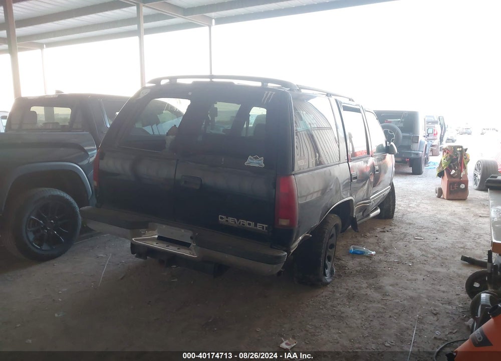 1999 CHEVROLET TAHOE LT VIN: 1GNEK13R2XJ536475
