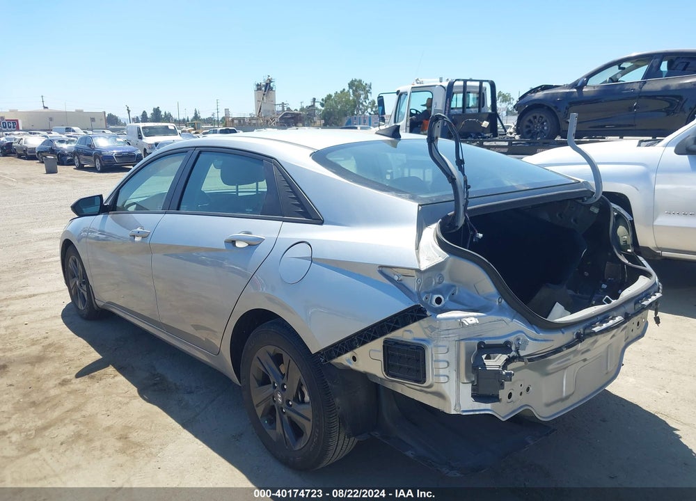 2022 HYUNDAI ELANTRA SEL VIN: 5NPLS4AG8NH082564