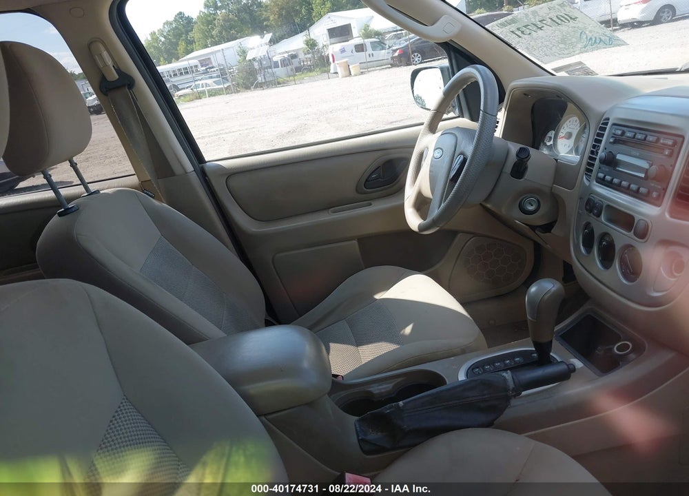 2006 FORD ESCAPE VIN: 1FMCU931X6KA60399