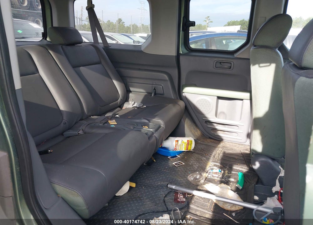 2005 HONDA ELEMENT LX VIN: 5J6YH18345L000051
