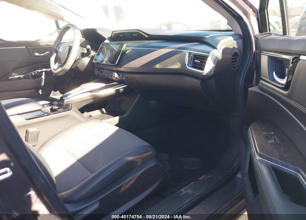 2021 HONDA CLARITY PLUG-IN HYBRID VIN: JHMZC5F11MC000037