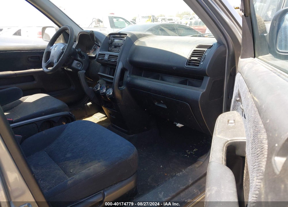 2006 HONDA CR-V LX VIN: JHLRD68556C004652
