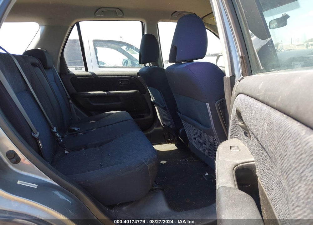 2006 HONDA CR-V LX VIN: JHLRD68556C004652